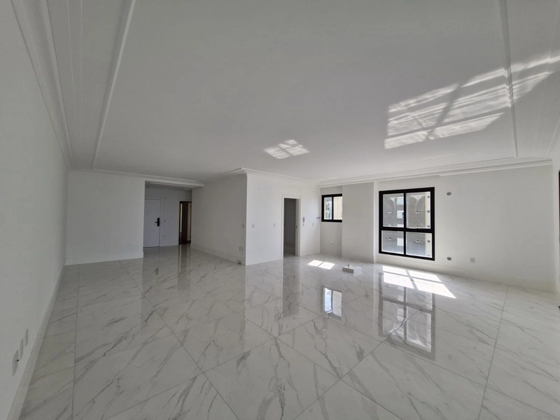 APARTAMENTO À VENDA – ALTO PADRÃO FRENTE AVENIDA: 27ª foto da galeria de imagens do imóvel