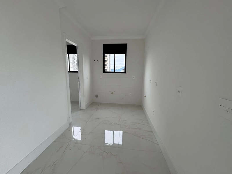 Luxo e conforto em meia praia: apartamento de 3 suítes muito bem localizado em Meia Praia-Itapema: 37ª foto da galeria de imagens do imóvel