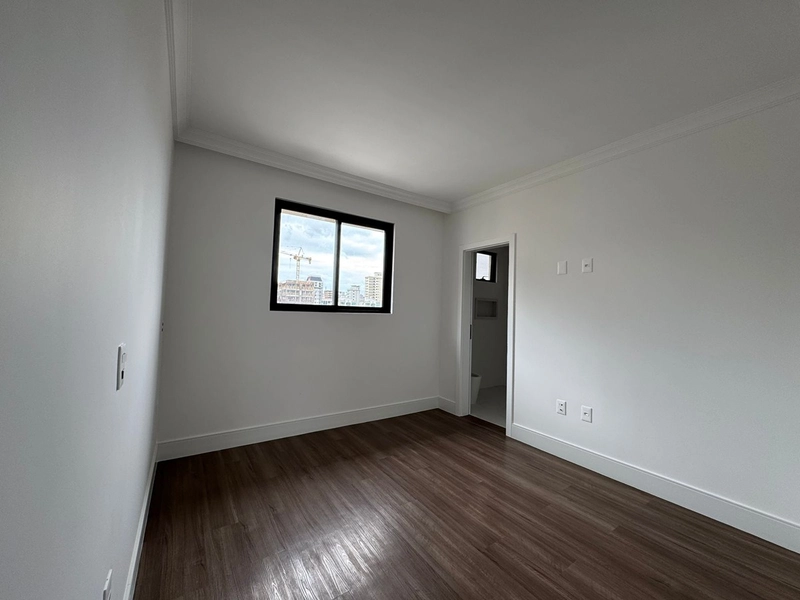 Luxo e conforto em meia praia: apartamento de 3 suítes muito bem localizado em Meia Praia-Itapema: 31ª foto da galeria de imagens do imóvel