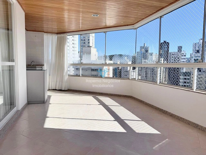 APARTAMENTO À VENDA – CENTRO | BALNEÁRIO CAMBORIÚ/SC: 17ª foto da galeria de imagens do imóvel