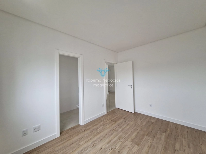 VENDA – APARTAMENTO NO CANTO DA PRAIA: 42ª foto da galeria de imagens do imóvel