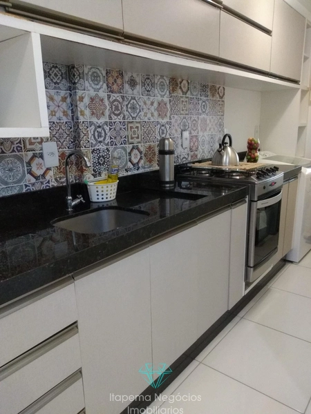 Apartamento mobiliado, 2 dormitórios, 1 vaga, sacada com churrasqueira: 4ª foto da galeria de imagens do imóvel