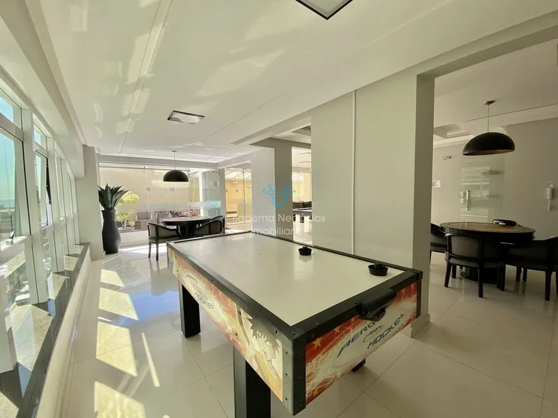 4 dormitórios, 6 banheiros, 4 suítes, 3 vagas de garagem: 32ª foto da galeria de imagens do imóvel