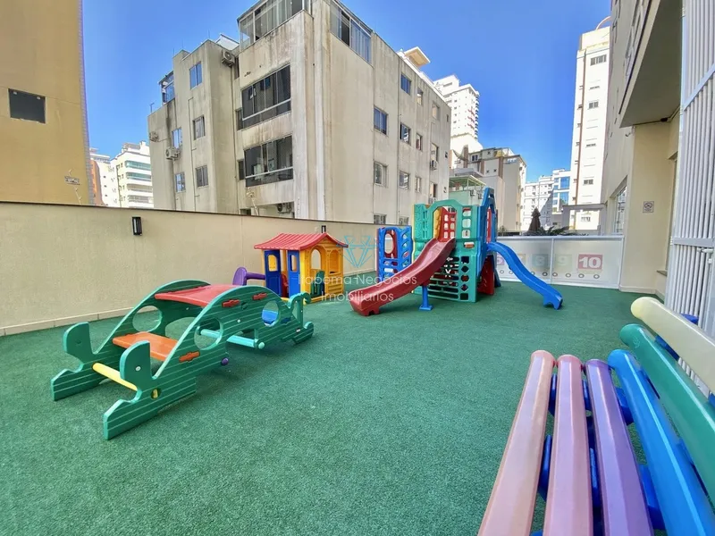 4 dormitórios, 6 banheiros, 4 suítes, 3 vagas de garagem: 33ª foto da galeria de imagens do imóvel