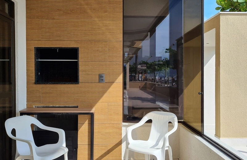 Apartamento Frente Mar – Pé na Areia | Meia Praia – Itapema: 3ª foto da galeria de imagens do imóvel