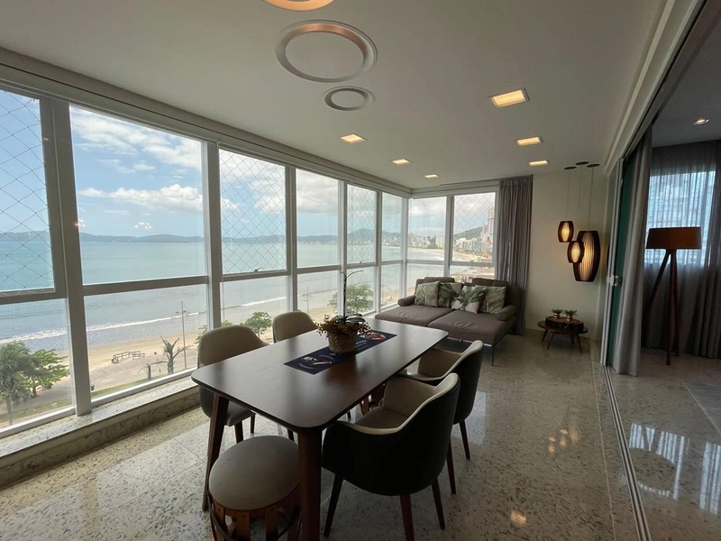 APARTAMENTO FRENTE MAR À VENDA – CENTRO DE ITAPEMA/SC: 4ª foto da galeria de imagens do imóvel