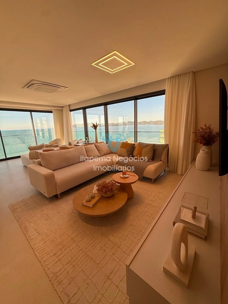 Apartamento à Venda – Meia Praia | Quadra Mar: 16ª foto da galeria de imagens do imóvel