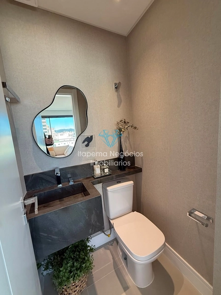 Apartamento à Venda – Meia Praia | Quadra Mar: 18ª foto da galeria de imagens do imóvel