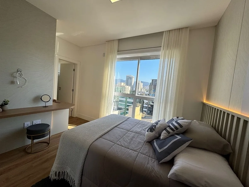 4 suítes 3 vagas - Mobiliado e decorado com vista mar.: 31ª foto da galeria de imagens do imóvel