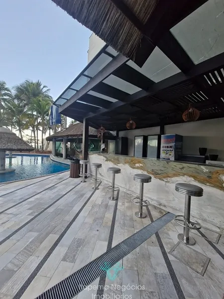 Frente para a avenida. 4 Suítes, 3 Vagas com 331,15m² Privativos: 69ª foto da galeria de imagens do imóvel
