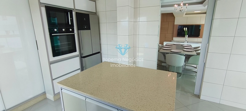 LOCAÇÃO – COBERTURA EM MEIA PRAIA | 3 SUÍTES | 330,58 m²: 25ª foto da galeria de imagens do imóvel
