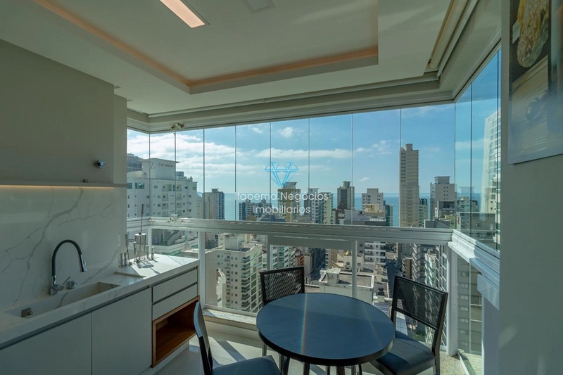 Pronto para morar - Apartamento à venda em Meia Praia - Itapema/SC, alto padrão.: 11ª foto da galeria de imagens do imóvel