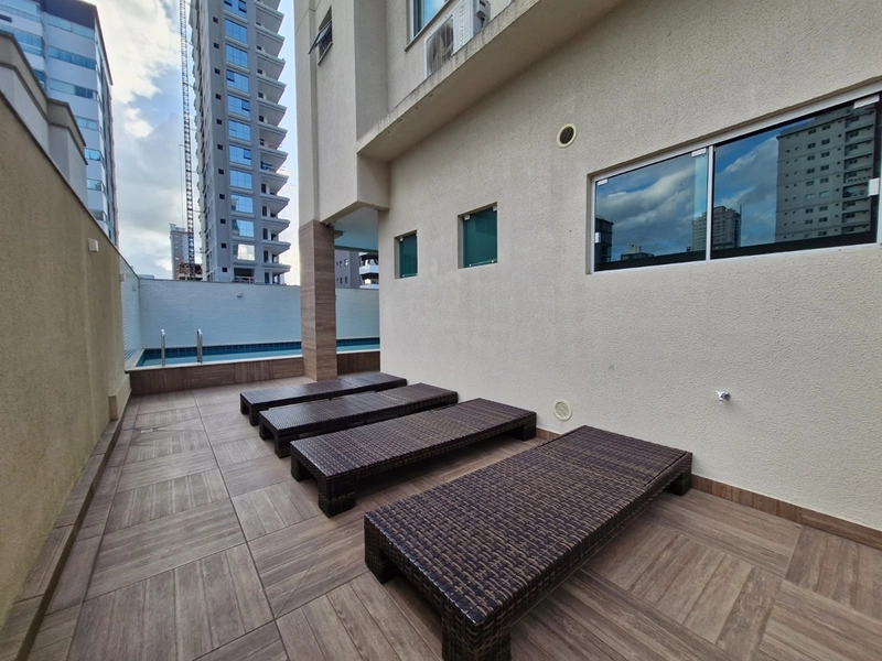 Apartamento com 3 suítes e 2 vagas na Meia Praia: 41ª foto da galeria de imagens do imóvel