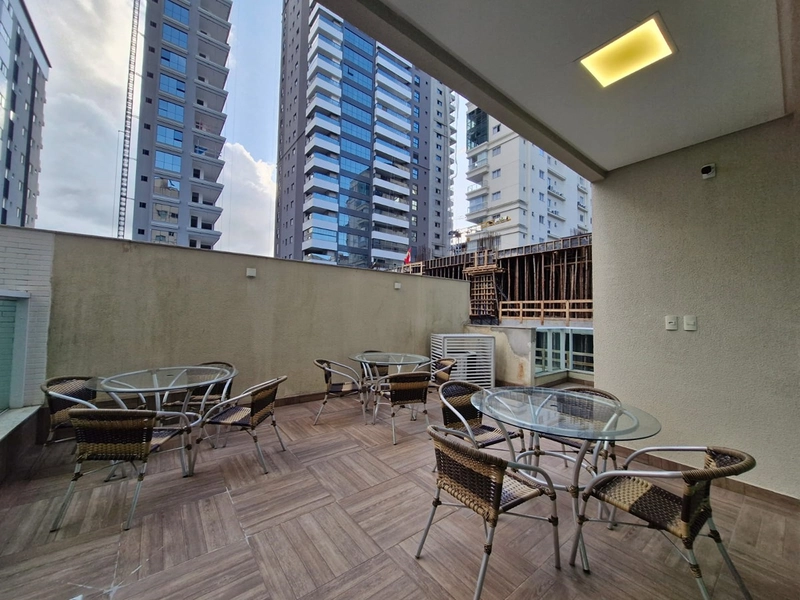 Apartamento com 3 suítes e 2 vagas na Meia Praia: 34ª foto da galeria de imagens do imóvel