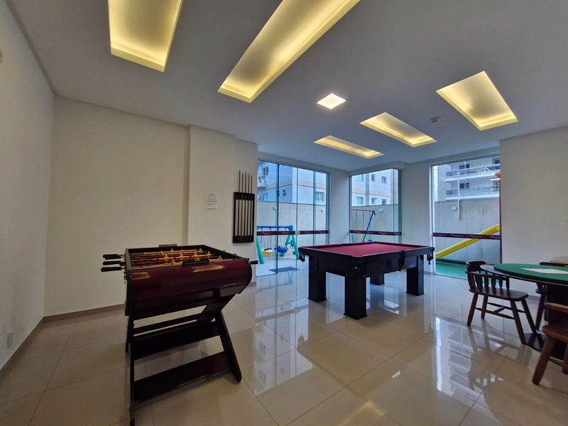 Apartamento com 3 suítes e 2 vagas na Meia Praia: 32ª foto da galeria de imagens do imóvel