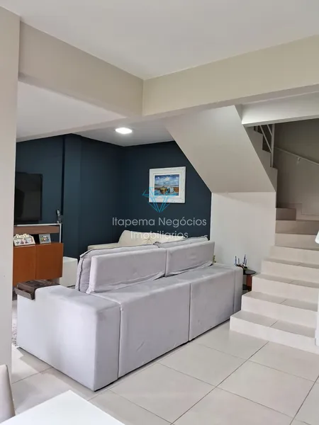 Apartamento Duplex- 01 Suíte e 02 vagas, Meia Praia.: 3ª foto da galeria de imagens do imóvel