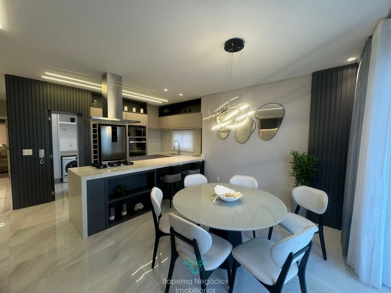 Apartamento 03 suítes, e 03 vagas- Meia Praia: 3ª foto da galeria de imagens do imóvel