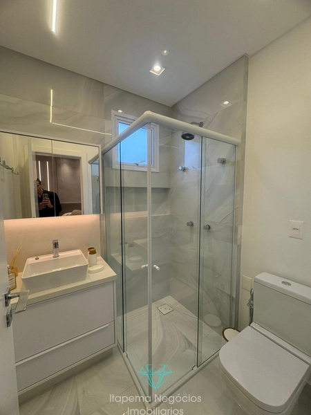 Apartamento 03 suítes, e 03 vagas- Meia Praia: 18ª foto da galeria de imagens do imóvel