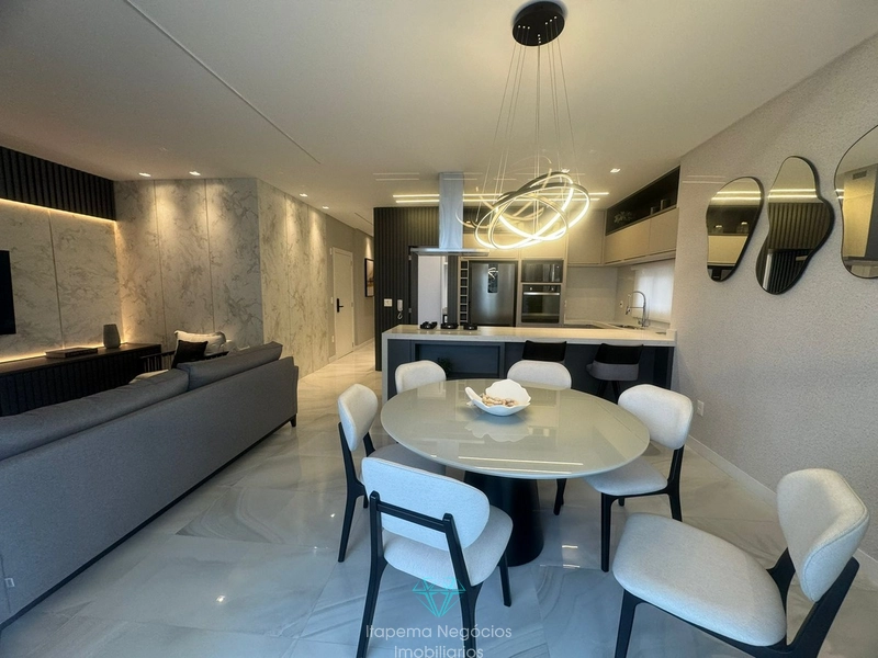 Apartamento 03 suítes, e 03 vagas- Meia Praia: 4ª foto da galeria de imagens do imóvel
