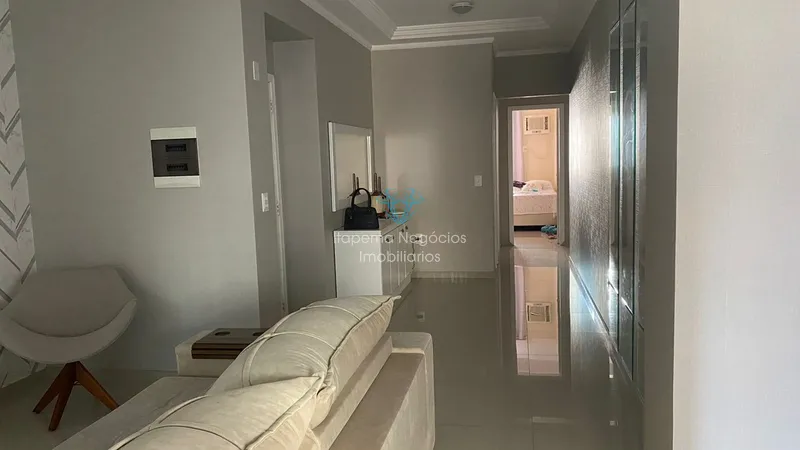 Apartamento 03 dormitórios/ 01 suíte, 01 vagas na Meia Praia: 2ª foto da galeria de imagens do imóvel