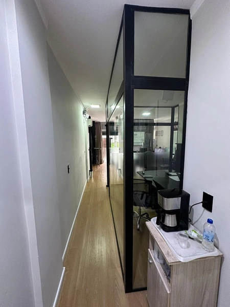 Sala comercial para locação – Terceira quadra: 2ª foto da galeria de imagens do imóvel