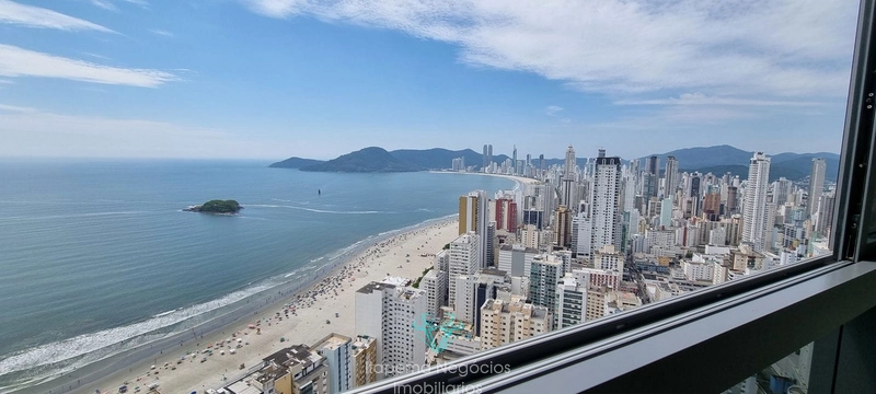 Apartamento 4 Suítes 3 Vagas - Balneário Camboriú: 24ª foto da galeria de imagens do imóvel