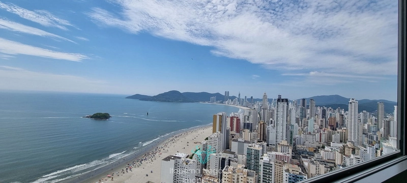 Apartamento 4 Suítes 3 Vagas - Balneário Camboriú: 30ª foto da galeria de imagens do imóvel
