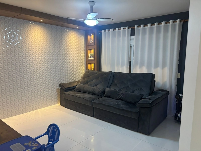 REALIZE UM SONHO! Belissima residência localizada no bairo Balneario Pereque a poucos metros do mar.: 8ª foto da galeria de imagens do imóvel