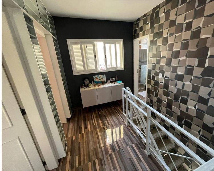 REALIZE UM SONHO! Belissima residência localizada no bairo Balneario Pereque a poucos metros do mar.: 10ª foto da galeria de imagens do imóvel