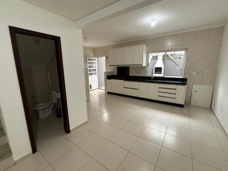 Sobrado à Venda – Conforto, Espaço e Funcionalidade: 5ª foto da galeria de imagens do imóvel