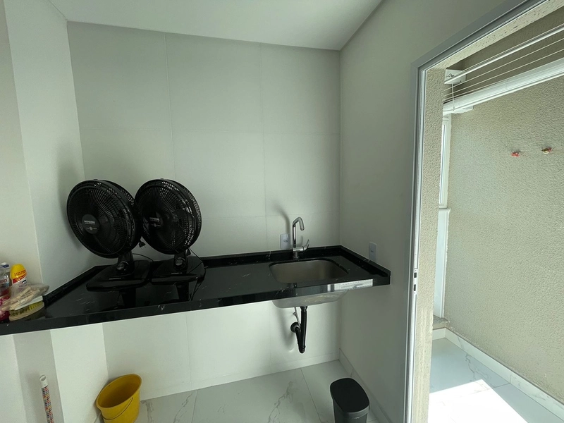 VENDA DE APARTAMENTO NO CENTRO DE ITAPEMA: 11ª foto da galeria de imagens do imóvel