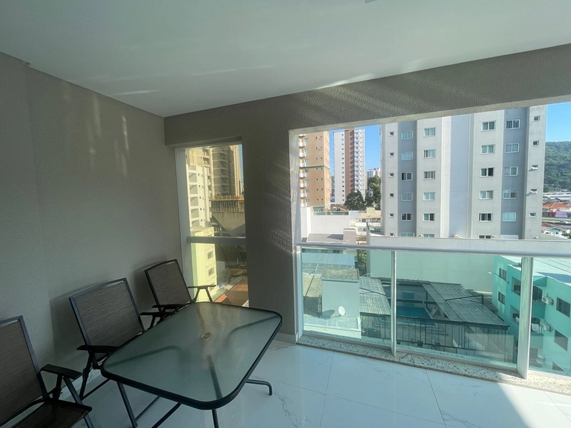 VENDA DE APARTAMENTO NO CENTRO DE ITAPEMA: 4ª foto da galeria de imagens do imóvel