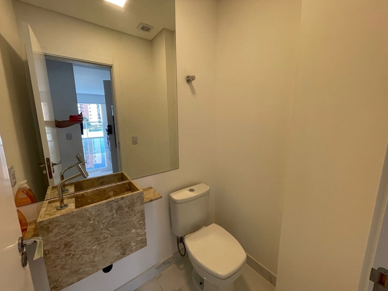 VENDA DE APARTAMENTO NO CENTRO DE ITAPEMA: 16ª foto da galeria de imagens do imóvel