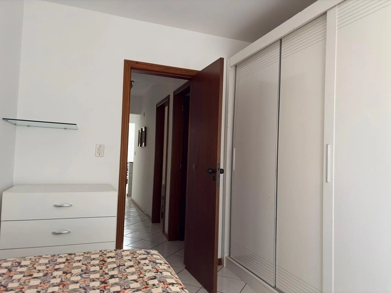 APARTAMENTO PARA LOCAÇÃO – EXCELENTE LOCALIZAÇÃO PRÓXIMO AO MAR: 7ª foto da galeria de imagens do imóvel