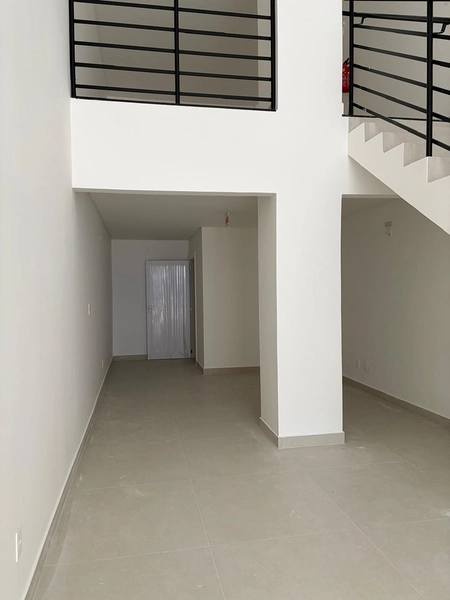 SALA COMERCIAL TÉRREA PARA LOCAÇÃO – MEIA PRAIA: 14ª foto da galeria de imagens do imóvel