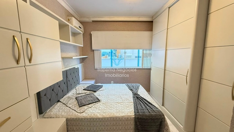 AMPLO APARTAMENTO DIFERENCIADO NA MEIA PRAIA – A 400M DO MAR: 25ª foto da galeria de imagens do imóvel
