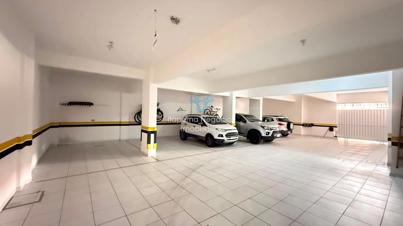 AMPLO APARTAMENTO DIFERENCIADO NA MEIA PRAIA – A 400M DO MAR: 31ª foto da galeria de imagens do imóvel