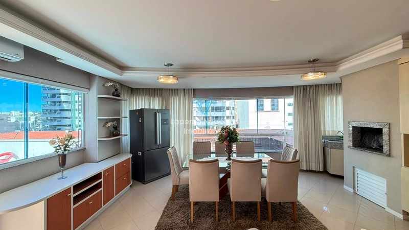 AMPLO APARTAMENTO DIFERENCIADO NA MEIA PRAIA – A 400M DO MAR: 6ª foto da galeria de imagens do imóvel