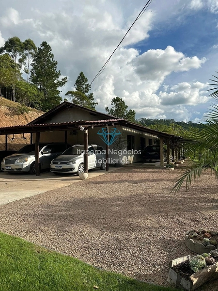 OPORTUNIDADE ÚNICA – SÍTIO COMPLETO EM APIÚNA COM 3 CASAS E AMPLO TERRENO!: 29ª foto da galeria de imagens do imóvel