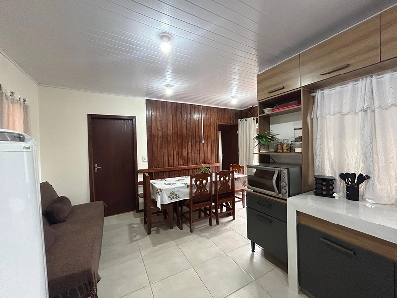 OPORTUNIDADE ÚNICA – SÍTIO COMPLETO COM 3 CASAS E AMPLO TERRENO: 9ª foto da galeria de imagens do imóvel