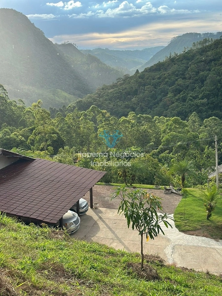 OPORTUNIDADE ÚNICA – SÍTIO COMPLETO EM APIÚNA COM 3 CASAS E AMPLO TERRENO!: 30ª foto da galeria de imagens do imóvel