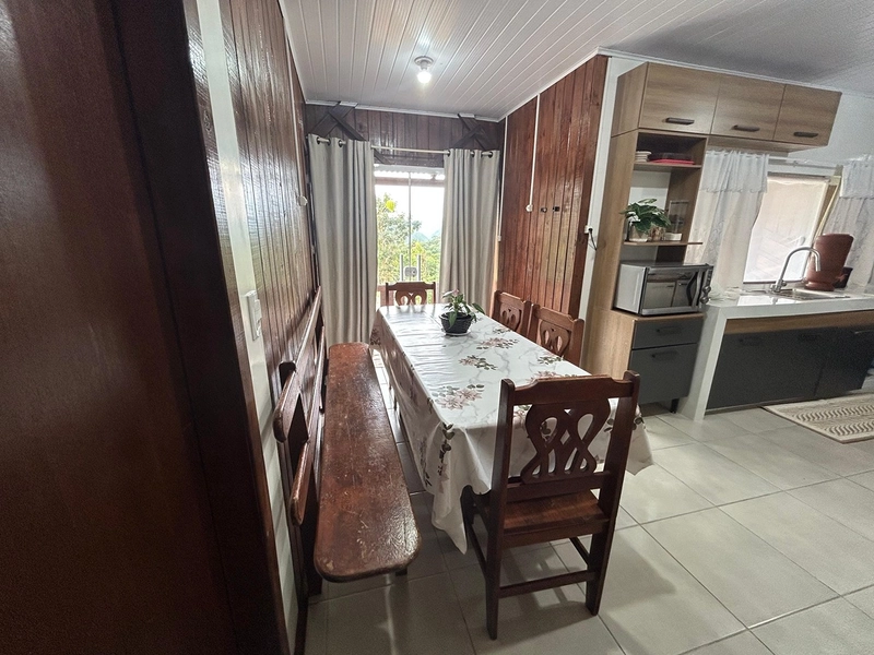 OPORTUNIDADE ÚNICA – SÍTIO COMPLETO COM 3 CASAS E AMPLO TERRENO: 8ª foto da galeria de imagens do imóvel