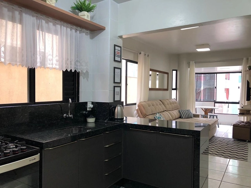 Apartamento quadra mar, para locação anual.: 9ª foto da galeria de imagens do imóvel