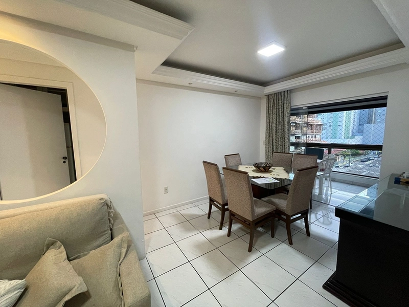 APARTAMENTO MOBILIADO QUADRA MAR PARA LOCAÇÃO - MEIA PRAIA: 4ª foto da galeria de imagens do imóvel