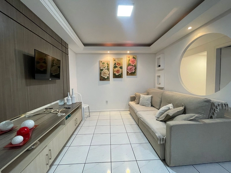 APARTAMENTO MOBILIADO QUADRA MAR PARA LOCAÇÃO - MEIA PRAIA: 6ª foto da galeria de imagens do imóvel