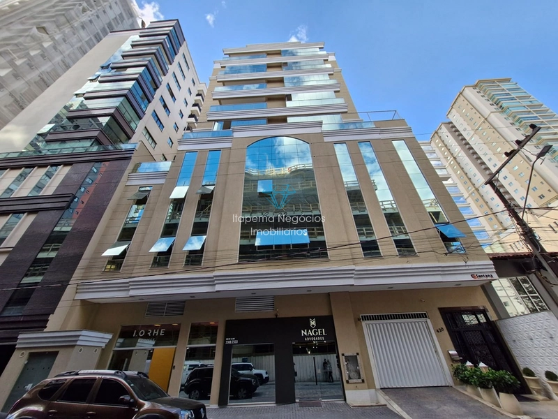 VENDA – APARTAMENTO NA SEGUNDA QUADRA | MEIA PRAIA – ITAPEMA/SC: 2ª foto da galeria de imagens do imóvel
