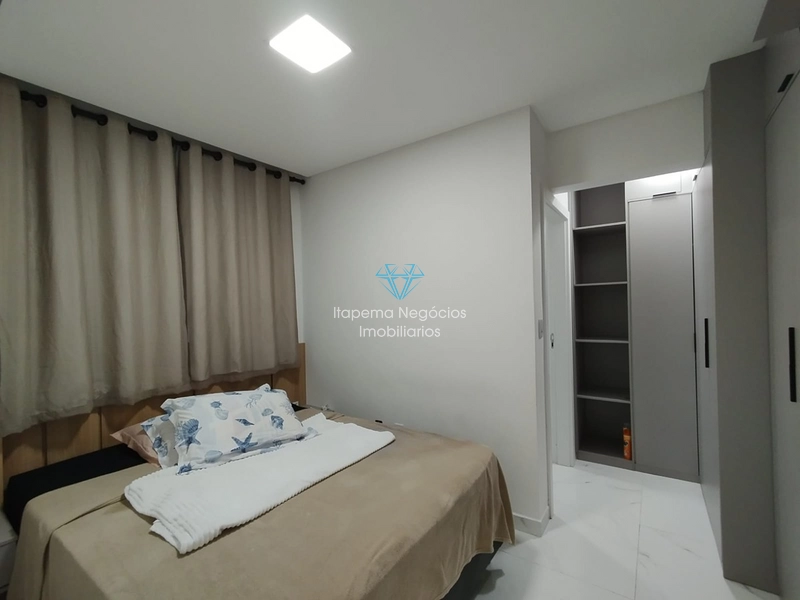 Situado no bairro Morretes bem próximo Meia Praia!: 8ª foto da galeria de imagens do imóvel