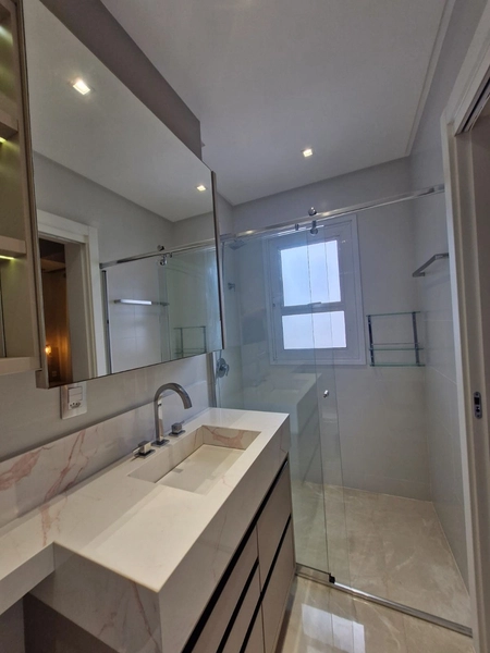 Apartamento à venda na Meia Praia – Segunda quadra: 11ª foto da galeria de imagens do imóvel