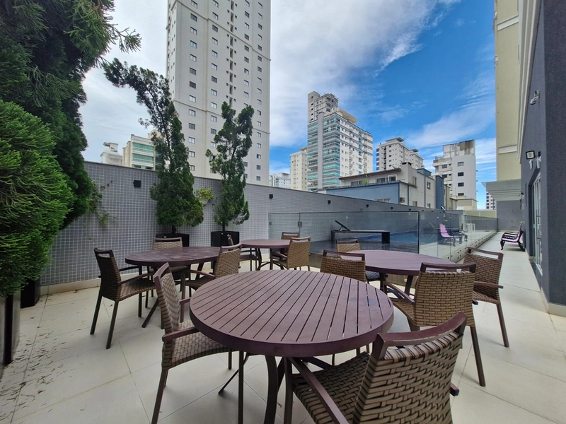 Apartamento à venda na Meia Praia – Segunda quadra: 34ª foto da galeria de imagens do imóvel