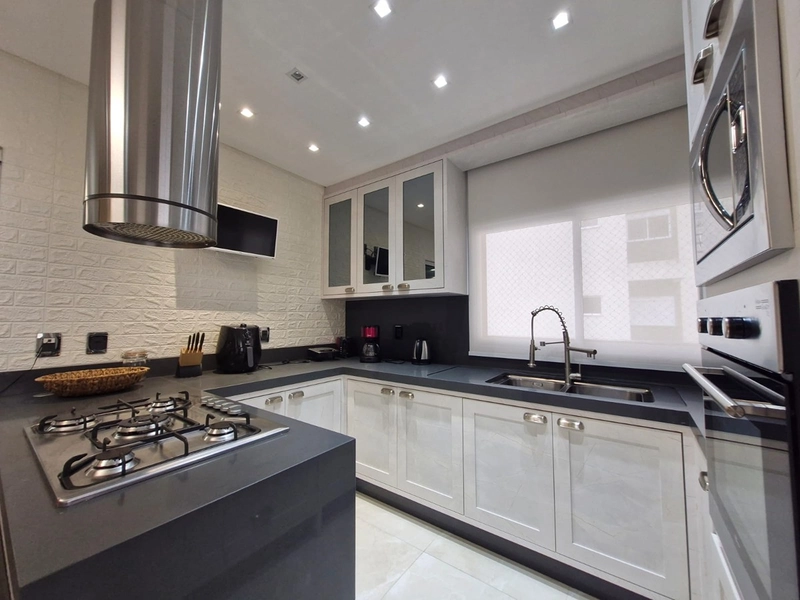 Apartamento à venda na Meia Praia – Segunda quadra: 42ª foto da galeria de imagens do imóvel